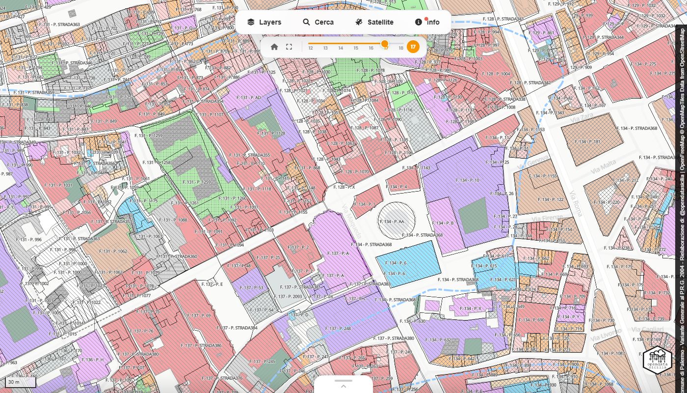 Vista iniziale: barra dei comandi in alto, cursore dello zoom sotto di essa